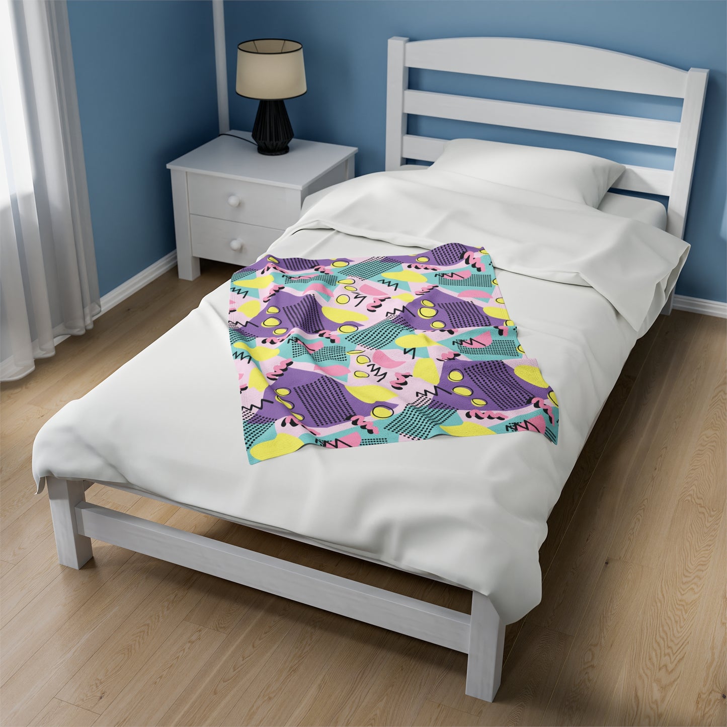 Vintage 80s Pattern Velveteen Plush Blanket