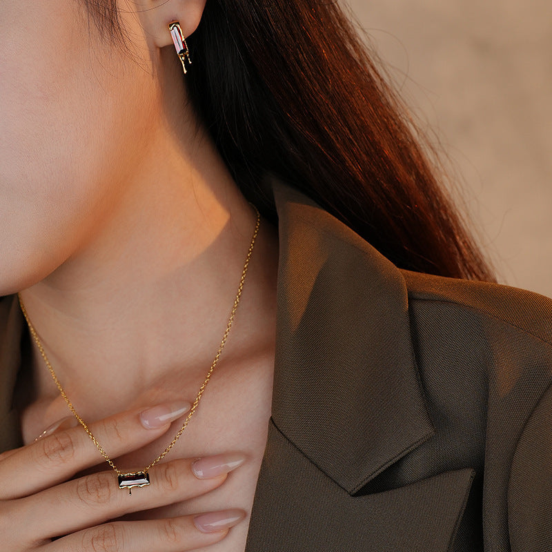 Women's 925 Sterling Silver Lava Square Necklace