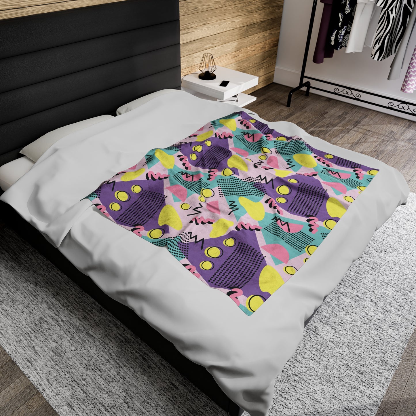 Vintage 80s Pattern Velveteen Plush Blanket