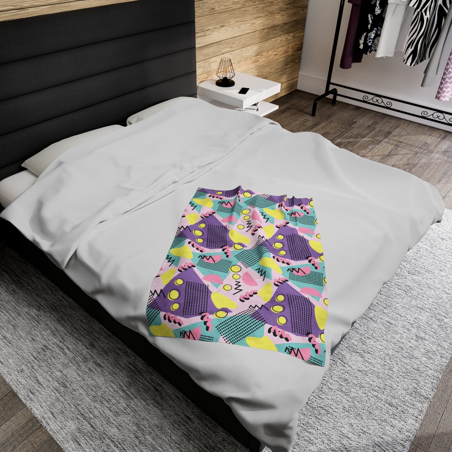 Vintage 80s Pattern Velveteen Plush Blanket